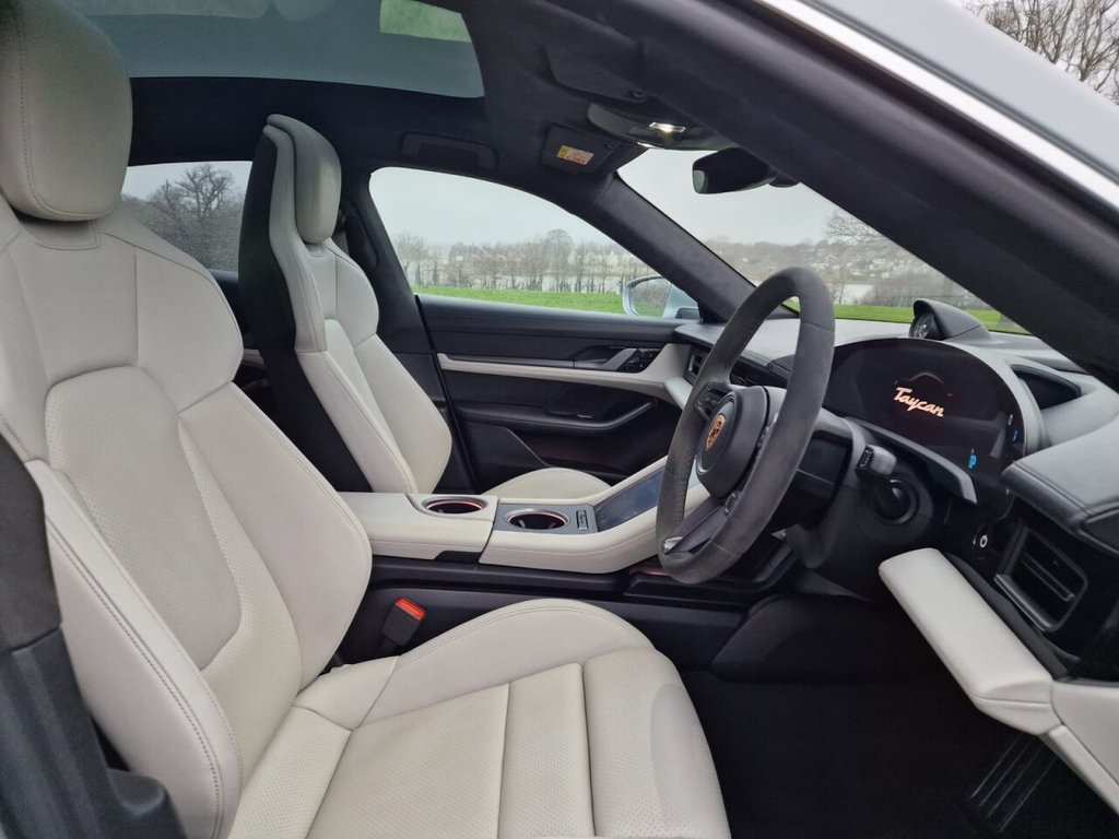 USED 2021 71 PORSCHE TAYCAN Performance Plus 93.4kWh Turbo Saloon 4dr Electric Auto 4WD (11kW Charger) (680 ps) FINANCE AVAILABLE