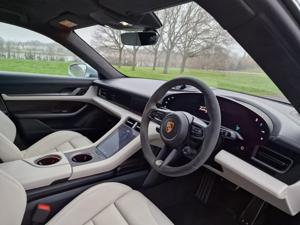 USED 2021 71 PORSCHE TAYCAN Performance Plus 93.4kWh Turbo Saloon 4dr Electric Auto 4WD (11kW Charger) (680 ps) FINANCE AVAILABLE