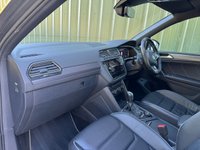 USED 2020 20 VOLKSWAGEN TIGUAN 2.0 TDI R-Line Tech SUV 5dr Diesel DSG 4Motion Euro 6 (s/s) (190 ps) 20s PAN ROOF FSH LEATHER SUNRO