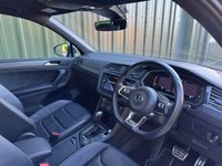 USED 2020 20 VOLKSWAGEN TIGUAN 2.0 TDI R-Line Tech SUV 5dr Diesel DSG 4Motion Euro 6 (s/s) (190 ps) 20s PAN ROOF FSH LEATHER SUNRO