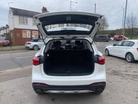 USED 2020 69 MG MG HS 1.5 T-GDI Excite SUV 5dr Petrol Manual Euro 6 (s/s) (162 ps) &pound;200 TO SECURE - DELIVERY AVAILABLE