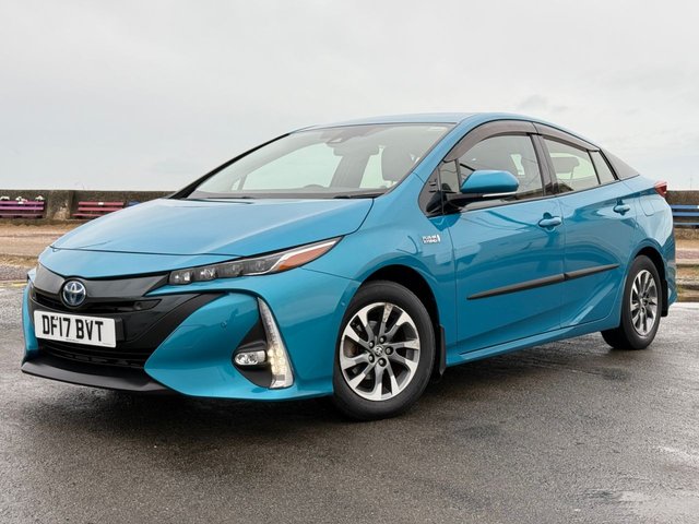 View our TOYOTA PRIUS