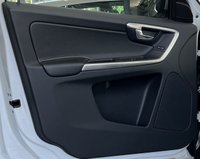 USED 2015 65 VOLVO XC60 2.0 D4 R-Design Lux Nav SUV 5dr Diesel Auto Euro 6 (s/s) (190 ps) Winter Pack