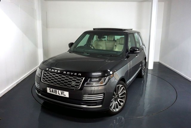2018 18 Land Rover Range Rover 4.4 SD V8 Autobiography-2 OWNER CAR FROM NEW-FINISHED IN SANTORINI BLACK OVER CORRIS GREY TWO TONE FINISH WITH IVORY LEATHER UPHOLSTERY-22