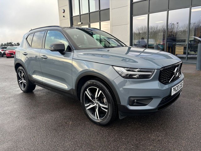 2020 20 Volvo Xc40 1.5 T3 R-DESIGN MANUAL 163PS