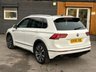 USED 2016 66 VOLKSWAGEN TIGUAN 2.0 TDI BlueMotion Tech R-Line SUV 5dr Diesel DSG 4Motion Euro 6 (s/s) (150 ps) ALLOY WHEELS * SAT NAV