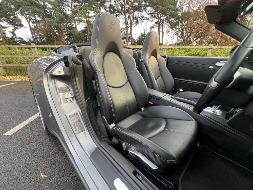 USED 2009 59 PORSCHE 911 997 Carrera Cabriolet // 3.6 PDK (Gen 2) (233 g/km, 345 bhp) // px swap 