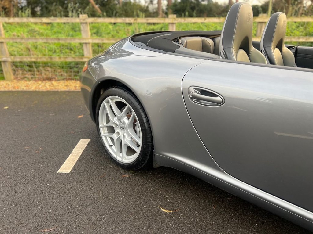 USED 2009 59 PORSCHE 911 997 Carrera Cabriolet // 3.6 PDK (Gen 2) (233 g/km, 345 bhp) // px swap 