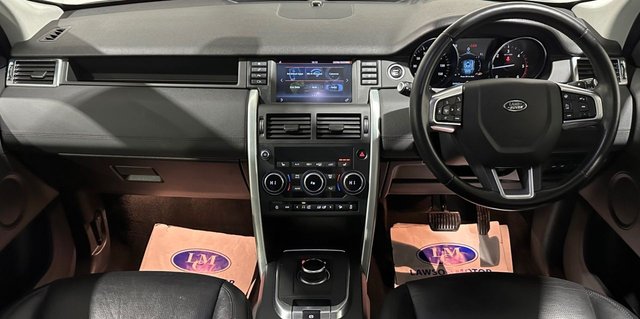 View our LAND ROVER DISCOVERY SPORT