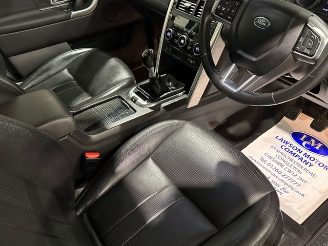 View our LAND ROVER DISCOVERY SPORT