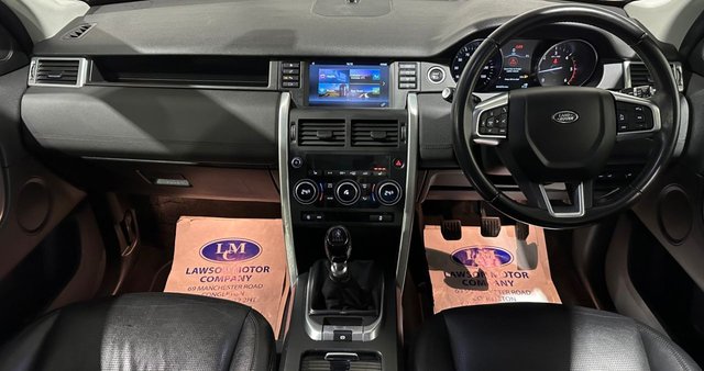 View our LAND ROVER DISCOVERY SPORT