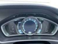 USED 2013 63 VOLVO V40 CROSS COUNTRY 2.0 D3 SE Nav Hatchback 5dr Diesel Geartronic Euro 5 (s/s) (150 ps) www.suffolkcarcentre.co.uk - Located at Lowestoft