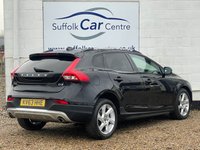 USED 2013 63 VOLVO V40 CROSS COUNTRY 2.0 D3 SE Nav Hatchback 5dr Diesel Geartronic Euro 5 (s/s) (150 ps) www.suffolkcarcentre.co.uk - Located at Lowestoft