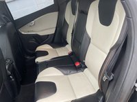 USED 2013 63 VOLVO V40 CROSS COUNTRY 2.0 D3 SE Nav Hatchback 5dr Diesel Geartronic Euro 5 (s/s) (150 ps) www.suffolkcarcentre.co.uk - Located at Lowestoft