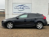 USED 2013 63 VOLVO V40 CROSS COUNTRY 2.0 D3 SE Nav Hatchback 5dr Diesel Geartronic Euro 5 (s/s) (150 ps) www.suffolkcarcentre.co.uk - Located at Lowestoft