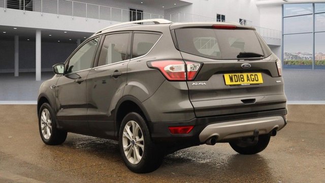2018 FORD KUGA - Photo 4