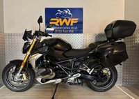 USED 2023 23 BMW R1250R www.sellingyourbike.co.uk 