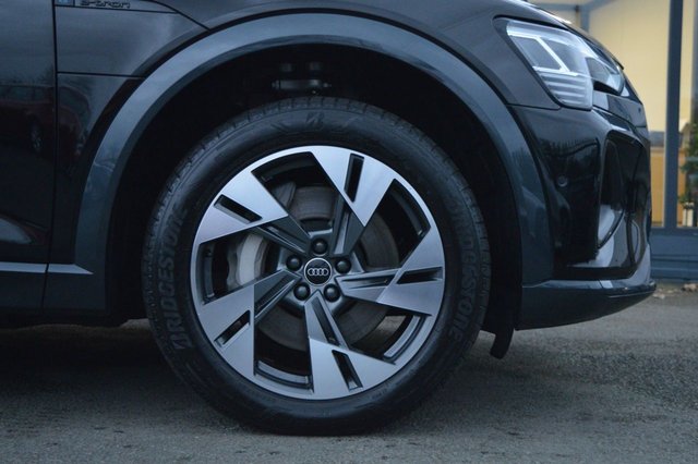 2023 AUDI Q8 E-TRON 50 Sport Sportback 5dr Electric Auto quattro 95kWh (11kW Charger) (340 ps) - Photo 10