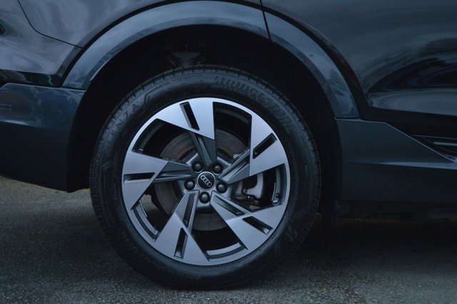 2023 AUDI Q8 E-TRON 50 Sport Sportback 5dr Electric Auto quattro 95kWh (11kW Charger) (340 ps) - Photo 11