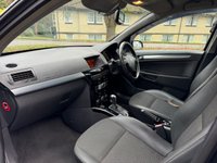 USED 2007 56 VAUXHALL ASTRA 1.8i 16v Design Estate 5dr Petrol Automatic (187 g/km, 138 bhp) 
