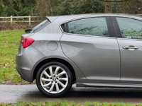 USED 2011 61 ALFA ROMEO GIULIETTA 1.6 JTDM-2 Veloce Hatchback 5dr Diesel Manual Euro 5 (s/s) (105 bhp) 