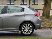 USED 2011 61 ALFA ROMEO GIULIETTA 1.6 JTDM-2 Veloce Hatchback 5dr Diesel Manual Euro 5 (s/s) (105 bhp) 