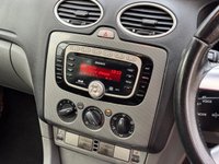 USED 2011 60 FORD FOCUS 1.6 TDCi DPF Titanium Hatchback 5dr Diesel Manual (115 g/km, 108 bhp) 