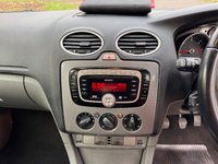 USED 2011 60 FORD FOCUS 1.6 TDCi DPF Titanium Hatchback 5dr Diesel Manual (115 g/km, 108 bhp) 