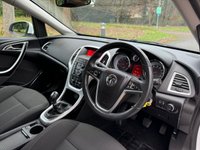 USED 2011 11 VAUXHALL ASTRA 1.6T 16v SRi Hatchback 5dr Petrol Manual Euro 5 (180 ps) 