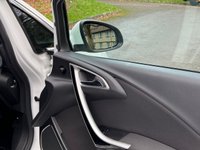 USED 2011 11 VAUXHALL ASTRA 1.6T 16v SRi Hatchback 5dr Petrol Manual Euro 5 (180 ps) 