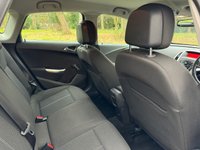 USED 2011 11 VAUXHALL ASTRA 1.6T 16v SRi Hatchback 5dr Petrol Manual Euro 5 (180 ps) 