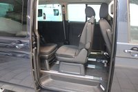 USED 2016 66 VOLKSWAGEN CARAVELLE 2.0 TDI BlueMotion Tech SE MPV 5dr Diesel DSG Euro 6 (stop/start) (150 ps) 