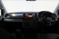 USED 2016 66 VOLKSWAGEN CARAVELLE 2.0 TDI BlueMotion Tech SE MPV 5dr Diesel DSG Euro 6 (stop/start) (150 ps) 