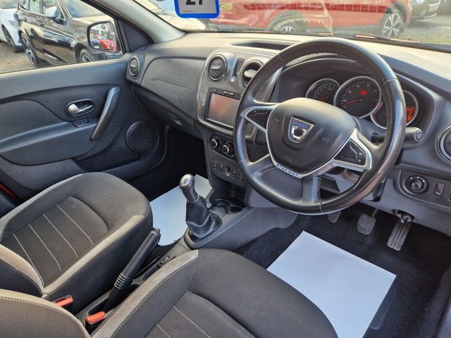 View our DACIA SANDERO STEPWAY