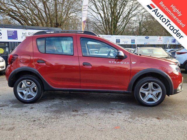 View our DACIA SANDERO STEPWAY
