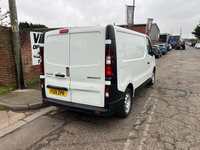 USED 2019 19 RENAULT TRAFIC 1.6 dCi ENERGY 27 Business **FINANCE AVAILABLE** 