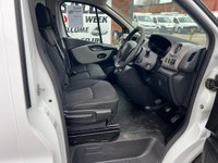 USED 2019 19 RENAULT TRAFIC 1.6 dCi ENERGY 27 Business **FINANCE AVAILABLE** 