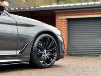 USED 2019 69 BMW 5 SERIES 3.0 530d M Sport Touring 5dr Diesel Auto xDrive Euro 6 (s/s) (265 ps) M PERFORMANCE