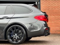 USED 2019 69 BMW 5 SERIES 3.0 530d M Sport Touring 5dr Diesel Auto xDrive Euro 6 (s/s) (265 ps) M PERFORMANCE