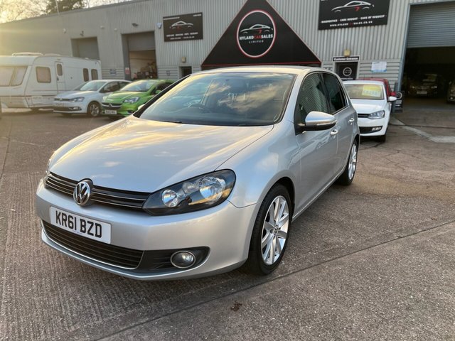 View our VOLKSWAGEN GOLF