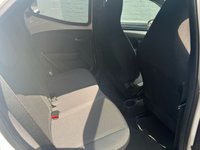 USED 2022 71 TOYOTA AYGO 1.0 VVT-i x-trend Hatchback 5dr Petrol x-shift Euro 6 (Safety Sense) (71 ps) Climate Control, Bluetooth Connectivity, Voice Control, USB, Aux In, Kane Departure Warning, PaddleShift Gear Change, Privacy Glass, Internet Access, DAB Radio, Apple CarPlay, Android Auto, Reverse Parking Camera, LED Running Lights and Auto Headlights. A perfect 1st time driver car with low insurance!!
