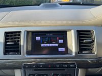 USED 2012 62 JAGUAR XF 2.2d Portfolio Saloon 4dr Diesel Auto Euro 5 (s/s) (200 ps) 