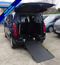 USED 2020 20 CITROEN BERLINGO 1.5 BlueHDi Feel WHEELCHAIR ACCESS WAV Auto, 3 Seats + wheelchair accessible