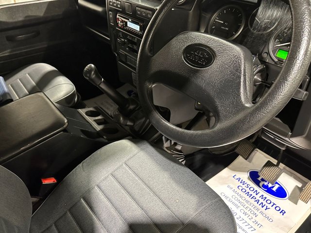 View our LAND ROVER DEFENDER