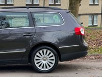 USED 2009 09 VOLKSWAGEN PASSAT 2.0 TDI Highline Estate 5dr Diesel Manual Euro 5 (110 ps) 