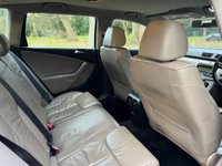 USED 2009 09 VOLKSWAGEN PASSAT 2.0 TDI Highline Estate 5dr Diesel Manual Euro 5 (110 ps) 