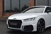 USED 2020 20 AUDI TT RS 2.5 TFSI Sport Edition Coupe 3dr Petrol S Tronic quattro Euro 6 (s/s) (400 ps) CARBON INLAYS / SPORTS EXHAUST