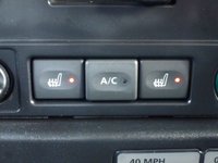 USED 2008 08 LAND ROVER DEFENDER 2.4 TDCi XS SUV 3dr Diesel Manual 4WD SWB Euro 4 (122 bhp) www.suffolkcarcentre.co.uk - Located at Reydon