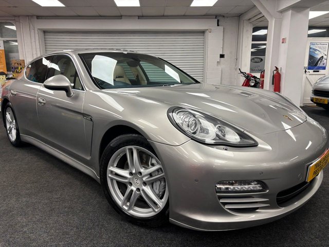 2010 10 Porsche Panamera 4.8 V8 4S Hatchback 5dr Petrol PDK 4WD Euro 5 (s/s) (400 ps)