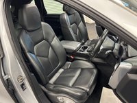 USED 2010 10 PORSCHE CAYENNE 3.0h V6 S SUV 5dr Petrol Hybrid TiptronicS 4WD Euro 5 (s/s) (380 ps) UK DELIVERY FLAT FEE &pound;175 (SUBJECT TO DEAL) *OVER 100 IMAGES ON OUR WEBSITE*BESPOKE FINANCE ARRANGED*PART EXCHANGE WELCOME*ALL VEHICLES HPI CLEAR